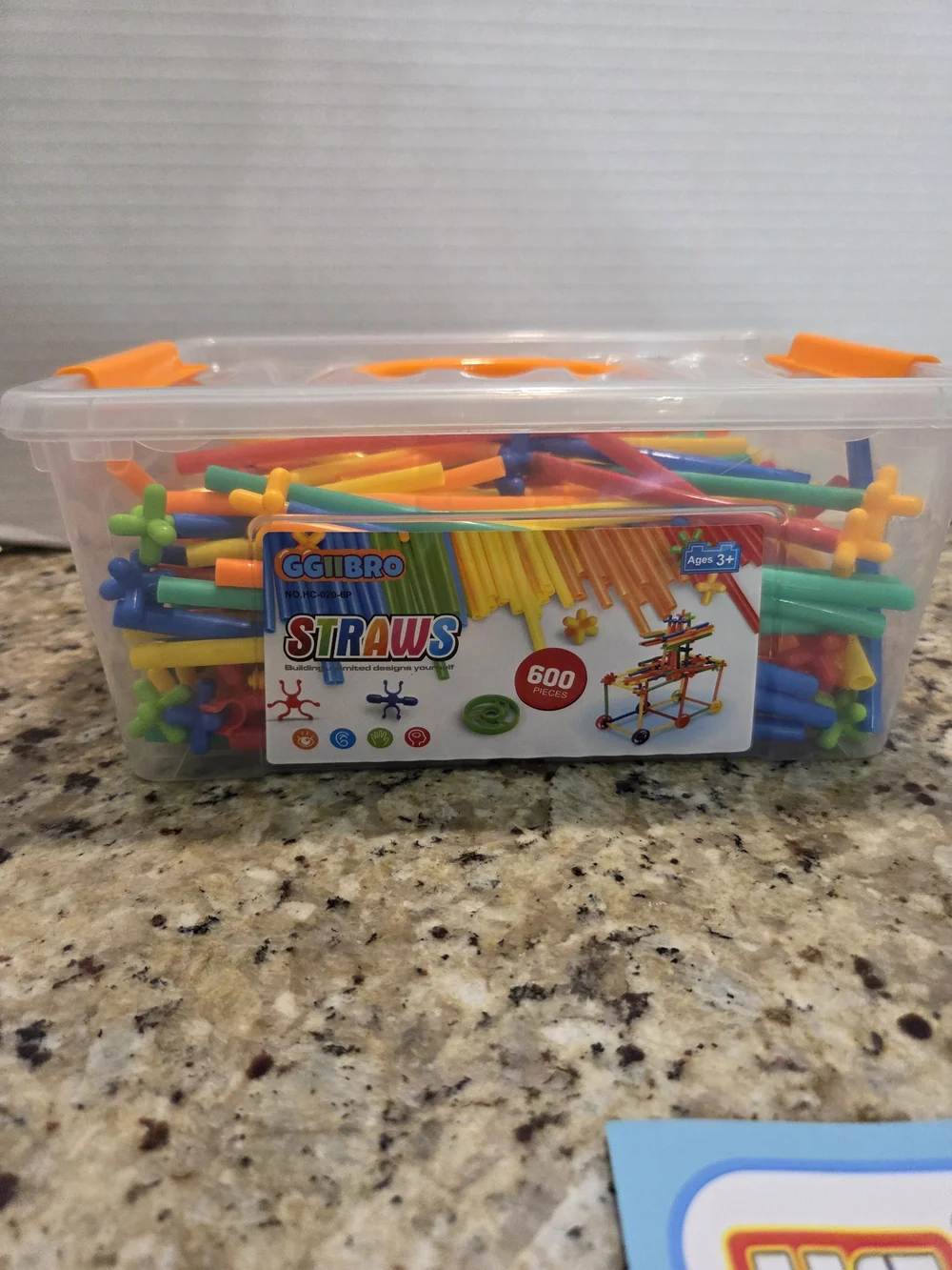 GGIIBRO Colorful Straws 3D Constructing Building Stem Toys 600 Pieces Ages 3+
